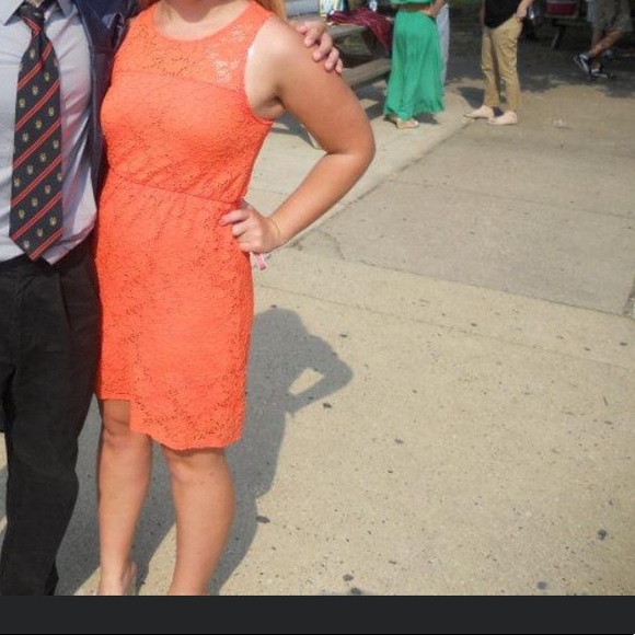 Francesca’s orange dress - Picture 2 of 3